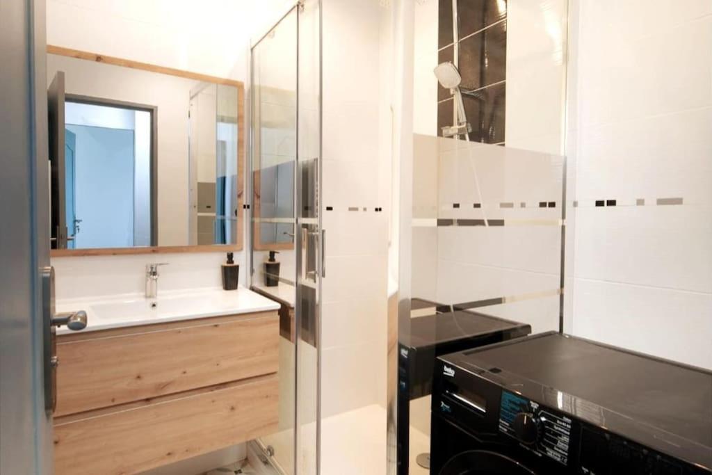 Apartment Equipe Climatise 8 Couchages